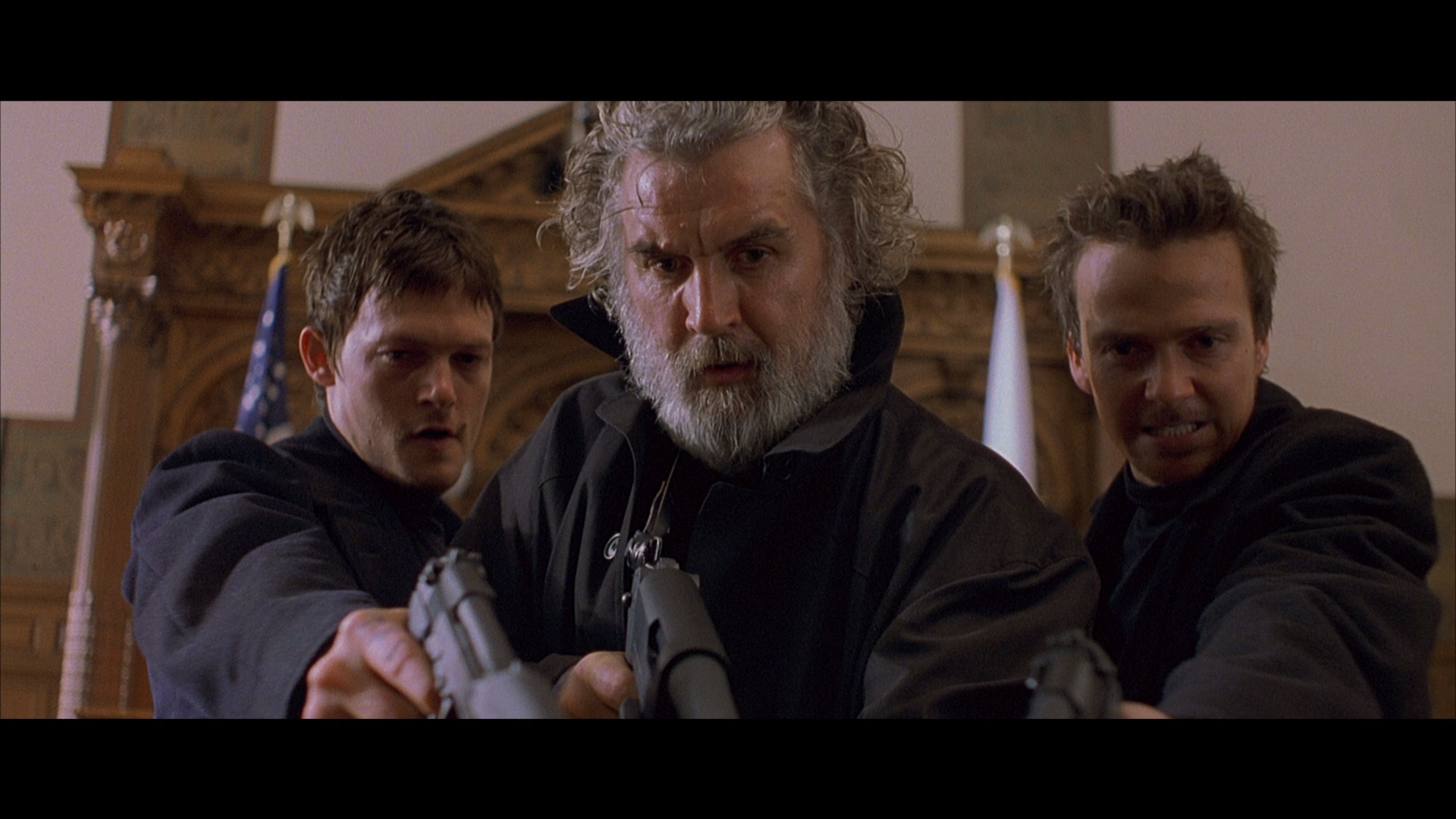 The Boondock Saints Bluray Willem Dafoe Sean Patrick Flanery